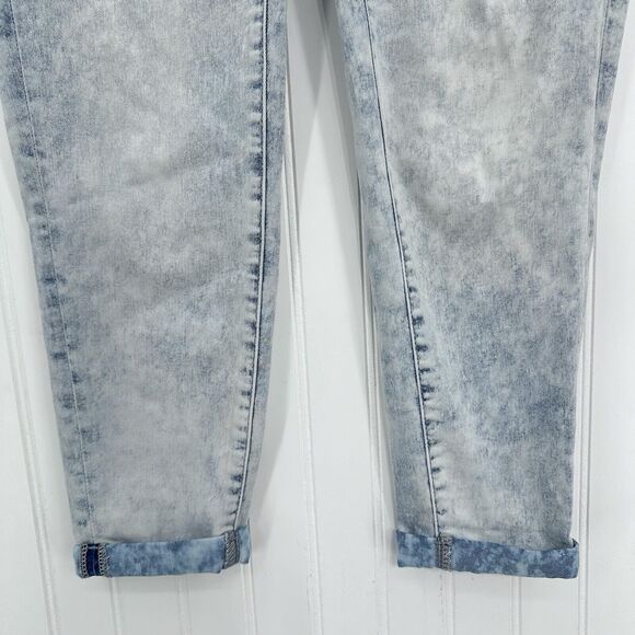 Apt 9 Jeans Womens 8 Petite Ankle Tummy Control Acid Wash Stretch Denim Cuffed - Picture 4 of 12